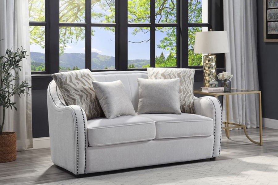 ACME - Mahler Loveseat with 4 Pillows in Beige