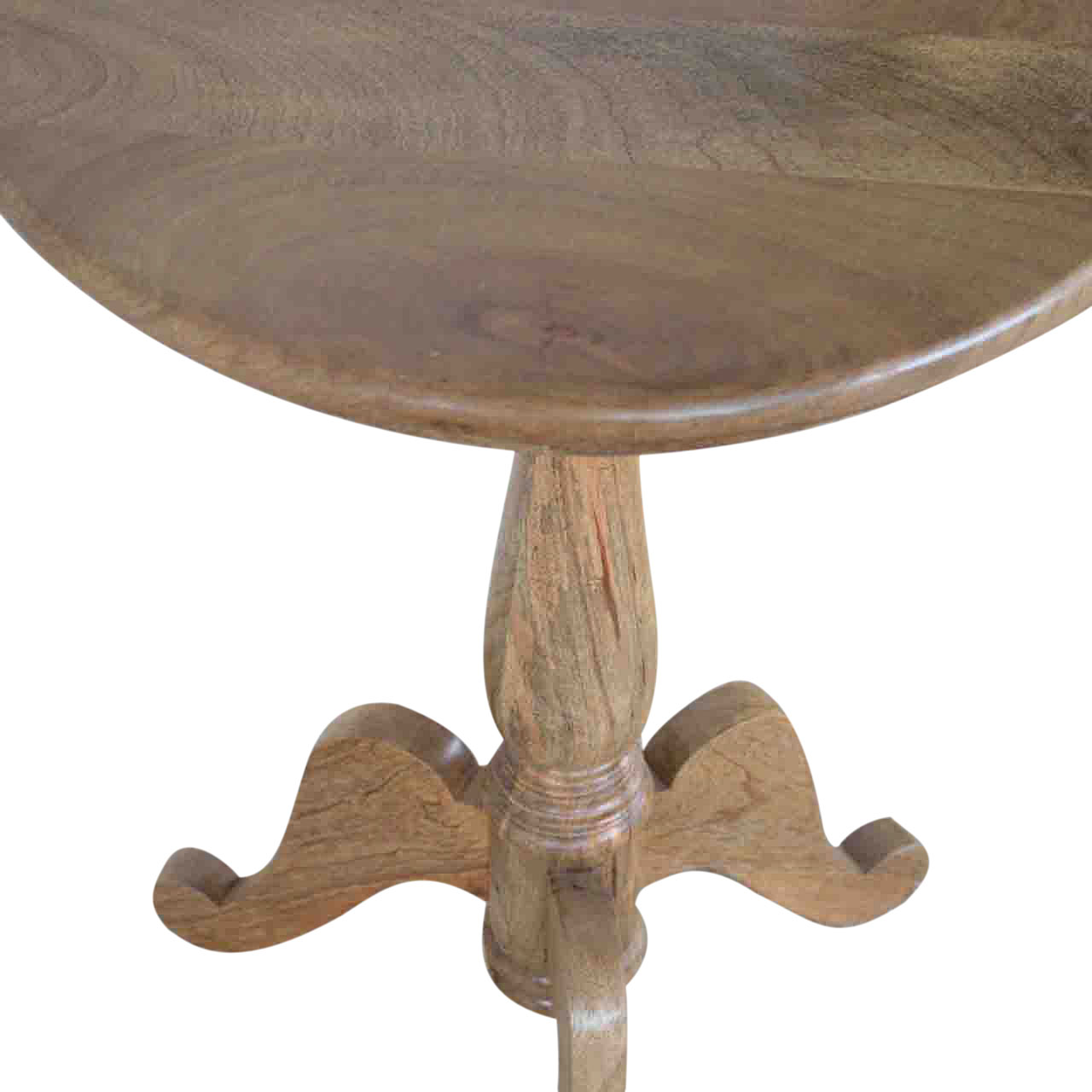 Artisan - Solid Round Tea Table in Oak-Ish, Wood