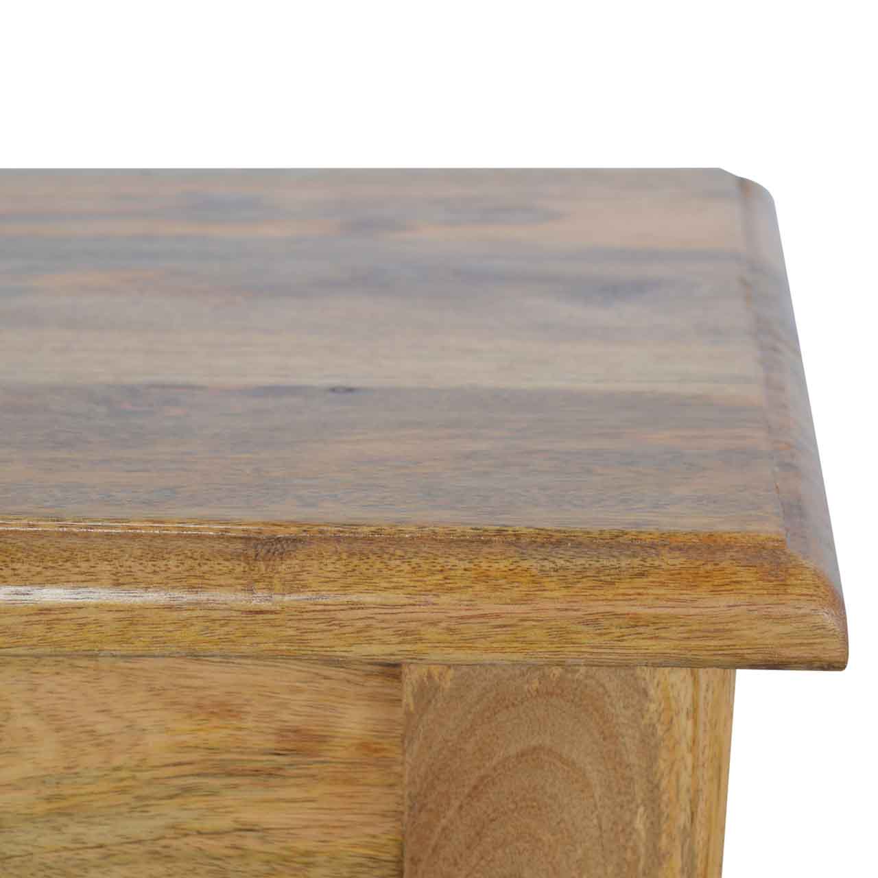 Artisan - Solid Bench with Turned Feet in Oak-Ish, Wood