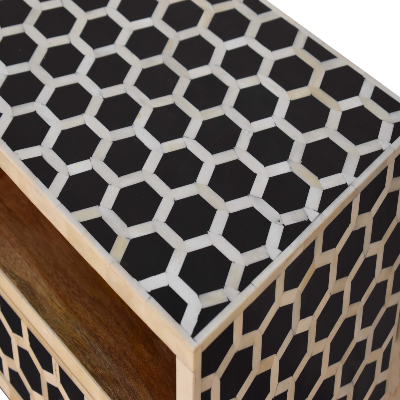 Artisan - Honeycomb Bone Inlay Media Unit