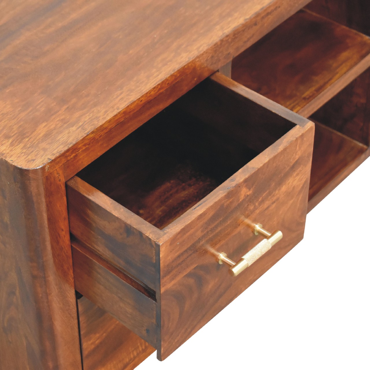 Artisan - Luca Media Unit