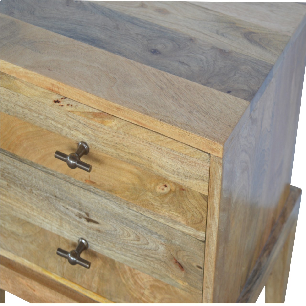 Artisan - Solid Nightstand with T-Bar Knobs in Oak-Ish, Wood