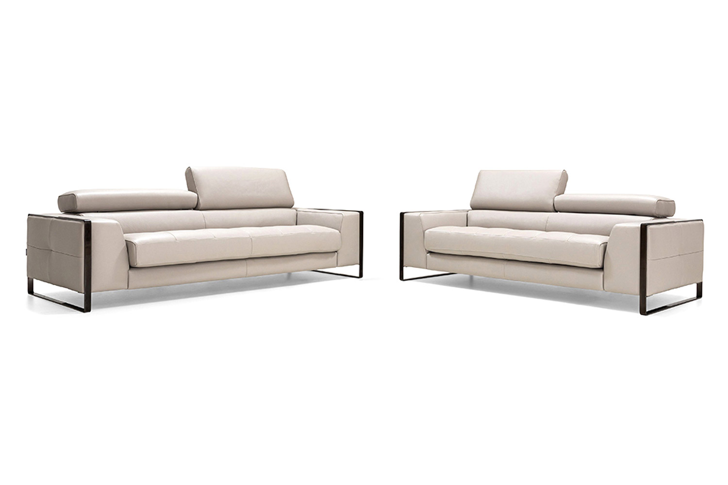 Bellini - Daniela Loveseat in Silverfox