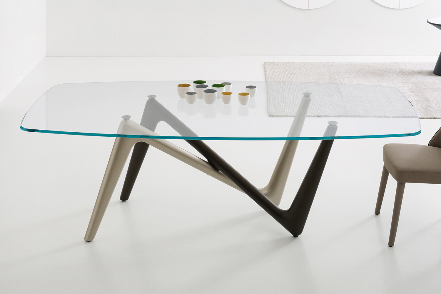 Bellini Esse Dining Table - Bronze/Titanium