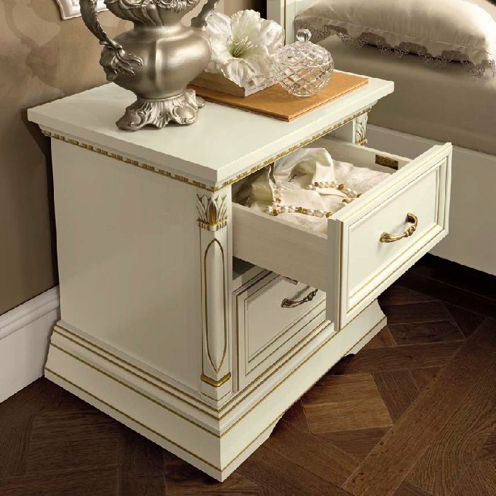 Camelgroup - Treviso Nightstand in White Ash