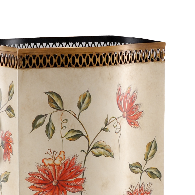 Chelsea House - Millis Wastebasket in Hand Painted