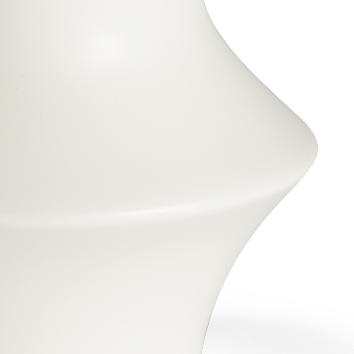 Chelsea House Osaka Vase - White