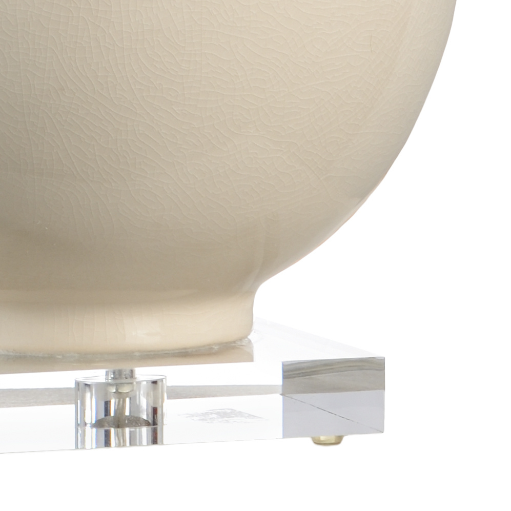 Chelsea House - Astor Vase Lamp in Cream