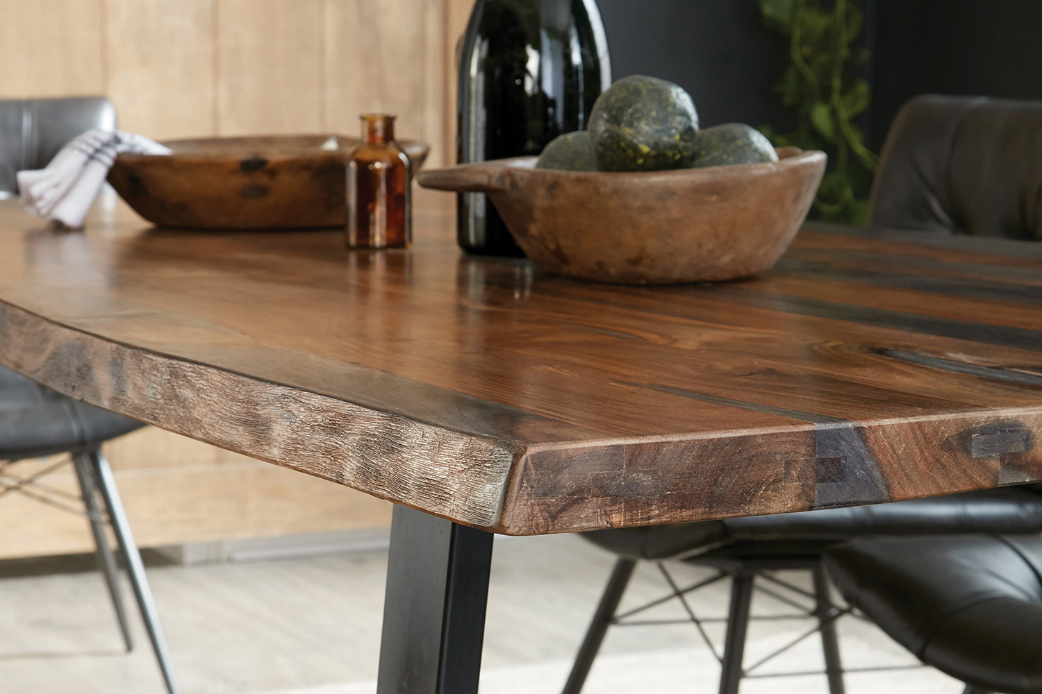 Coaster - Ditman Live Edge Dining Table in Gray Sheesham/Black