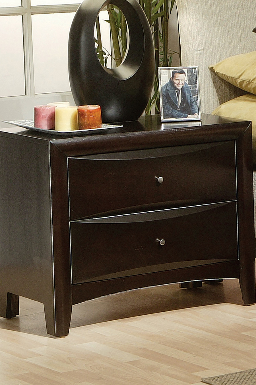 Coaster - Phoenix 2-Drawer Nightstand in Deep Cappuccino