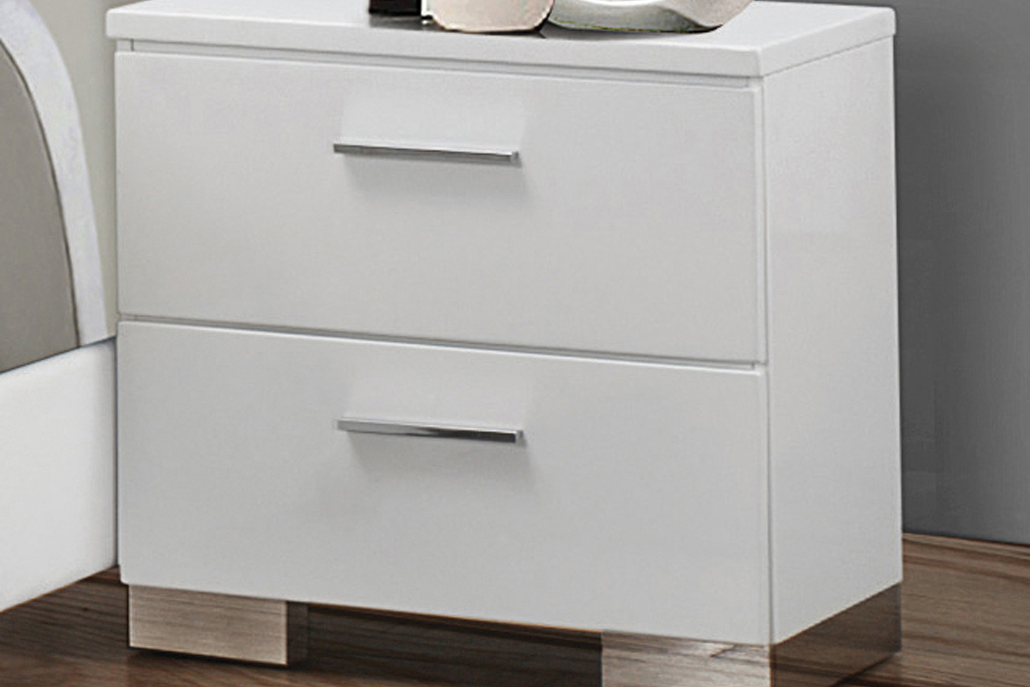 Coaster - Felicity 2-Drawer Nightstand in Glossy White