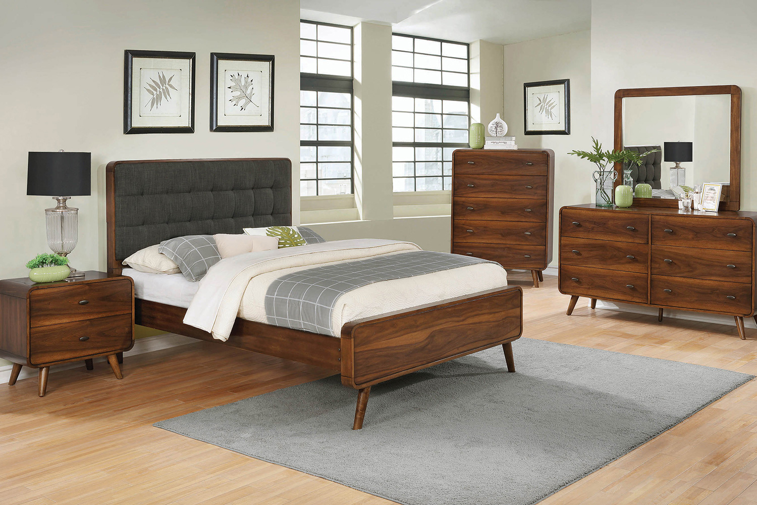 Coaster Robyn Eastern King Bed with Upholstered Headboard - Dark Walnut