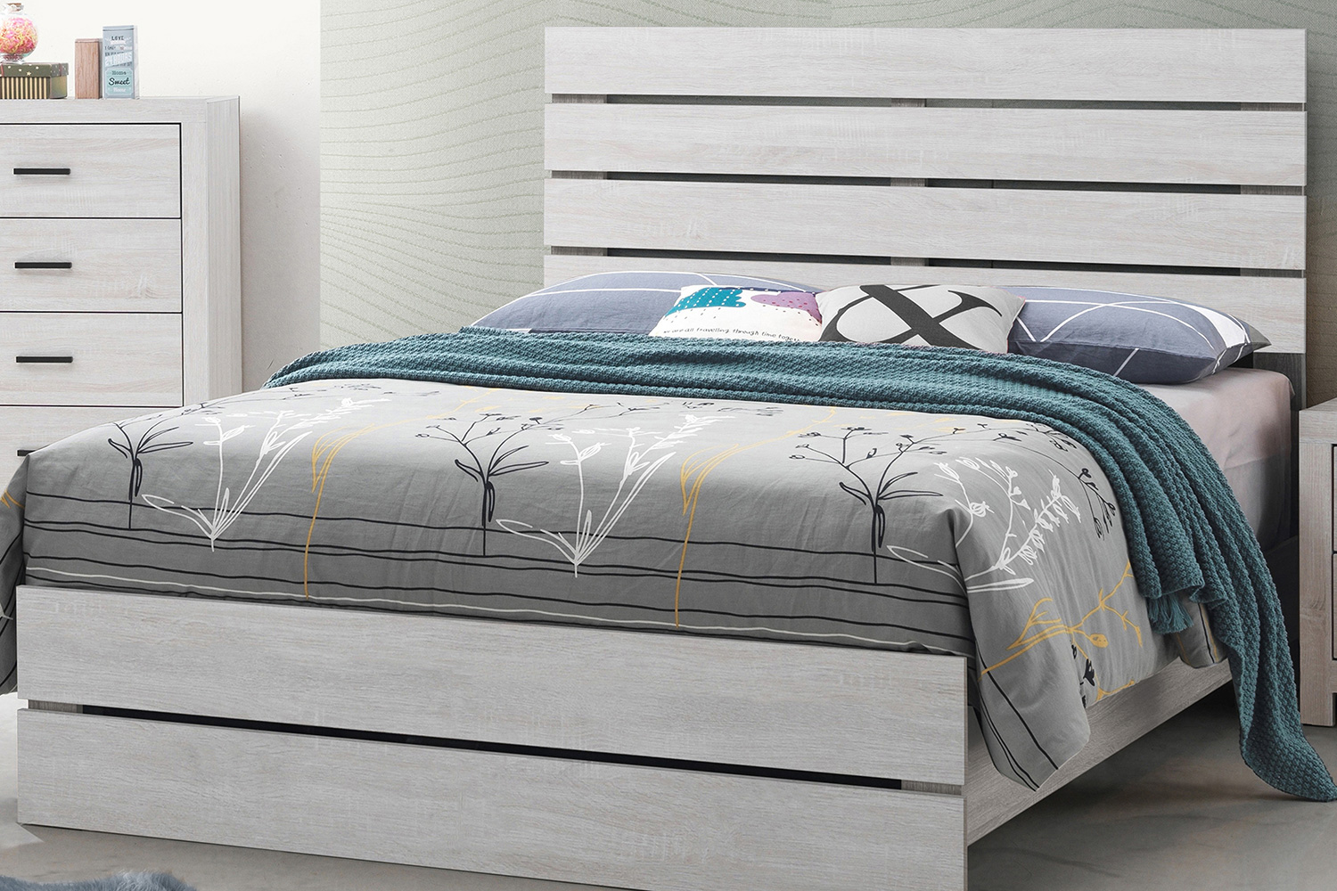 Coaster Marion Queen Panel Bed - Coastal White