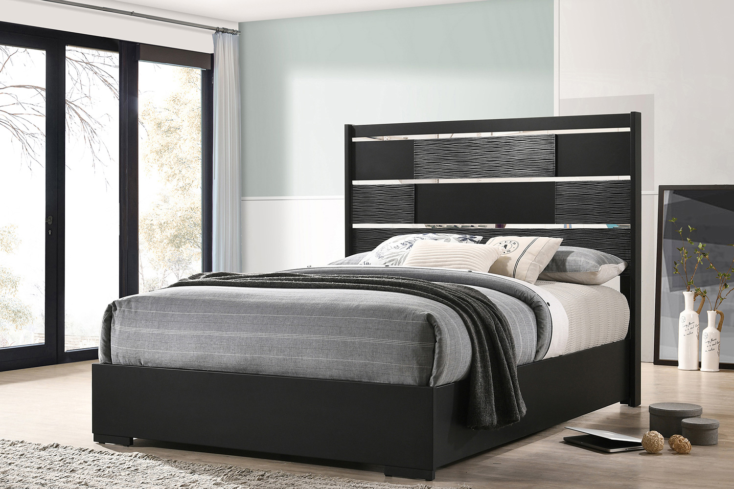 Coaster Blacktoft Queen Panel Bed - Black