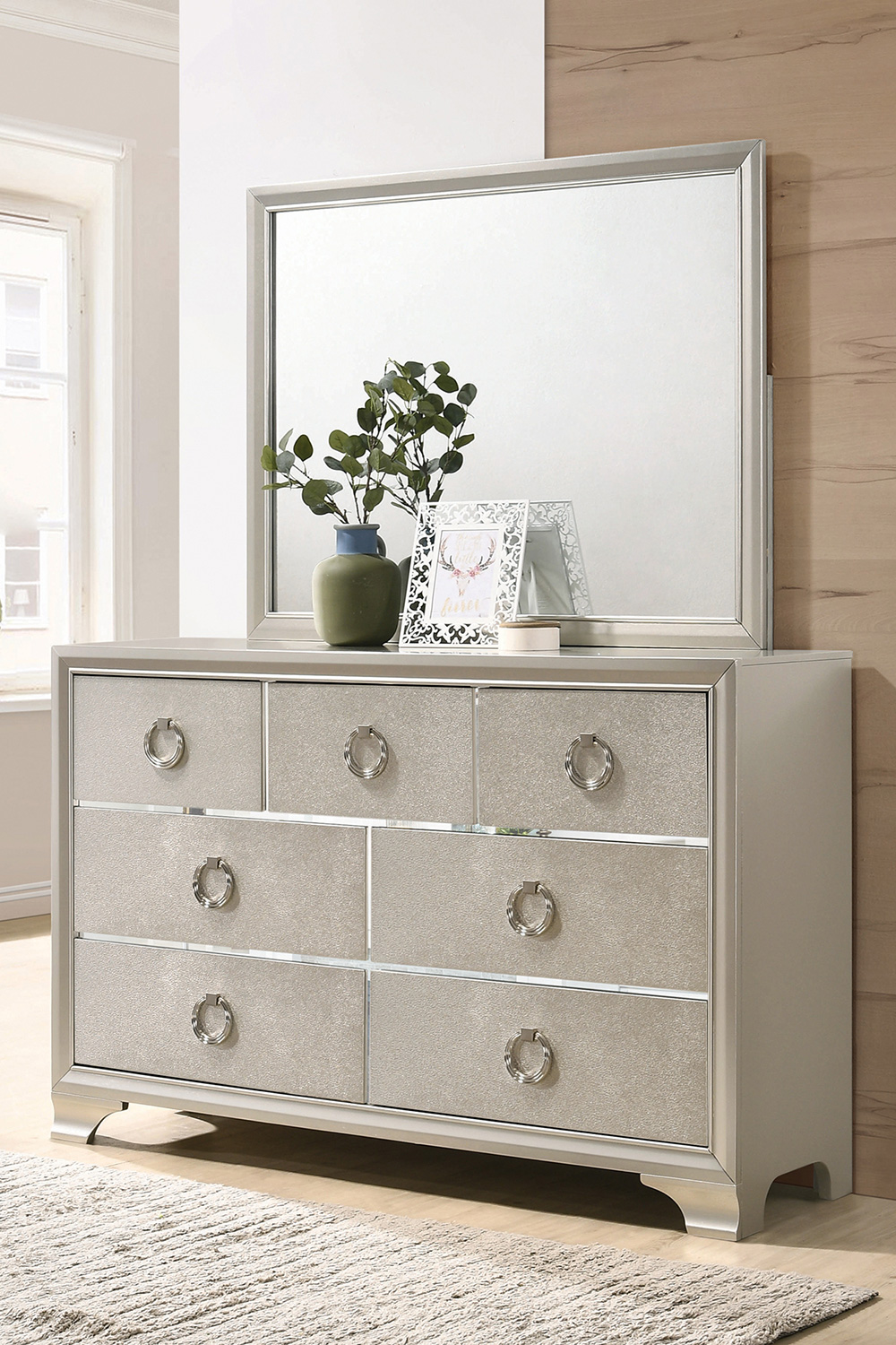 Coaster - Salford 7-Drawer Dresser in Metallic Sterling