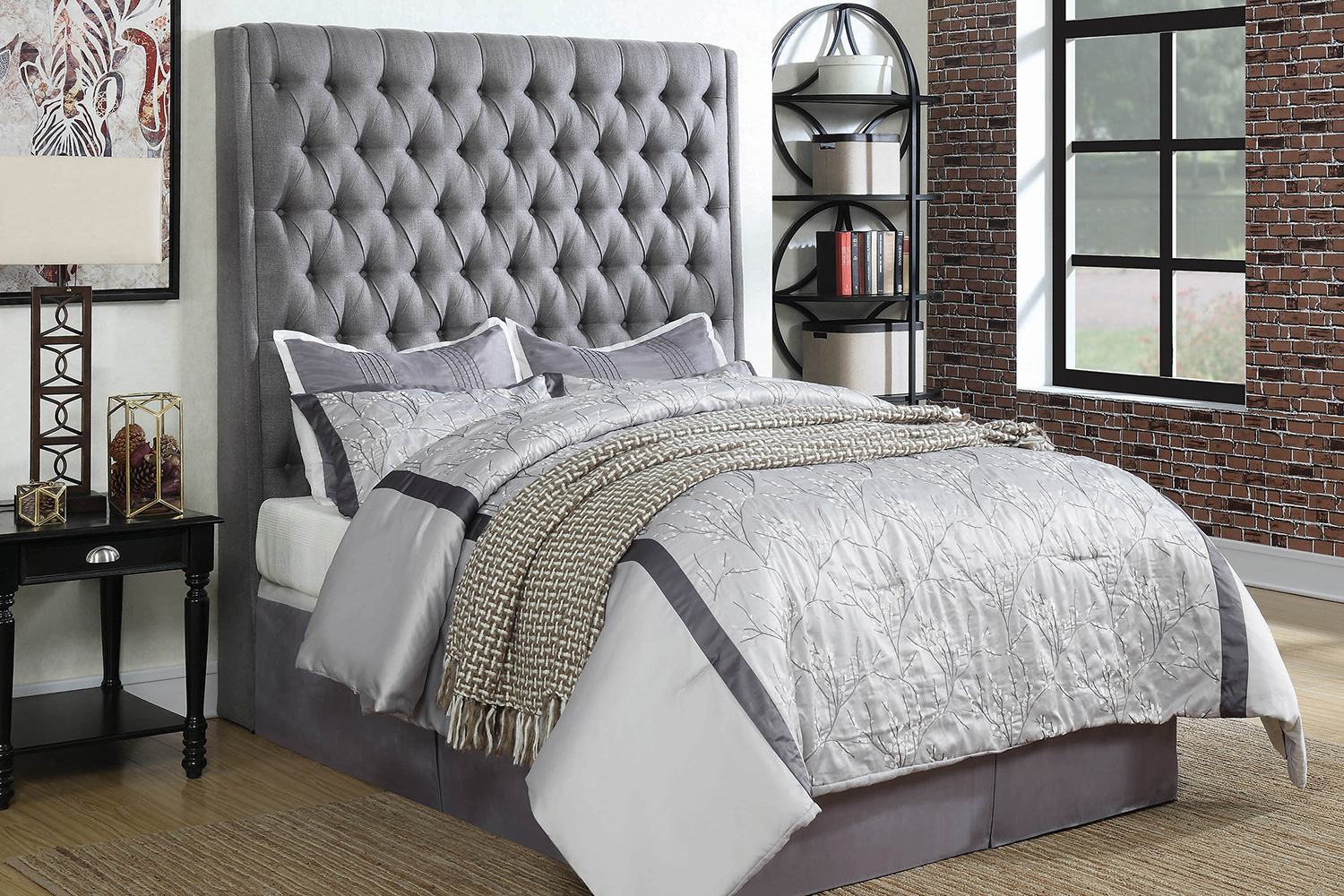 Coaster Camille California King Button Tufted Bed - Gray