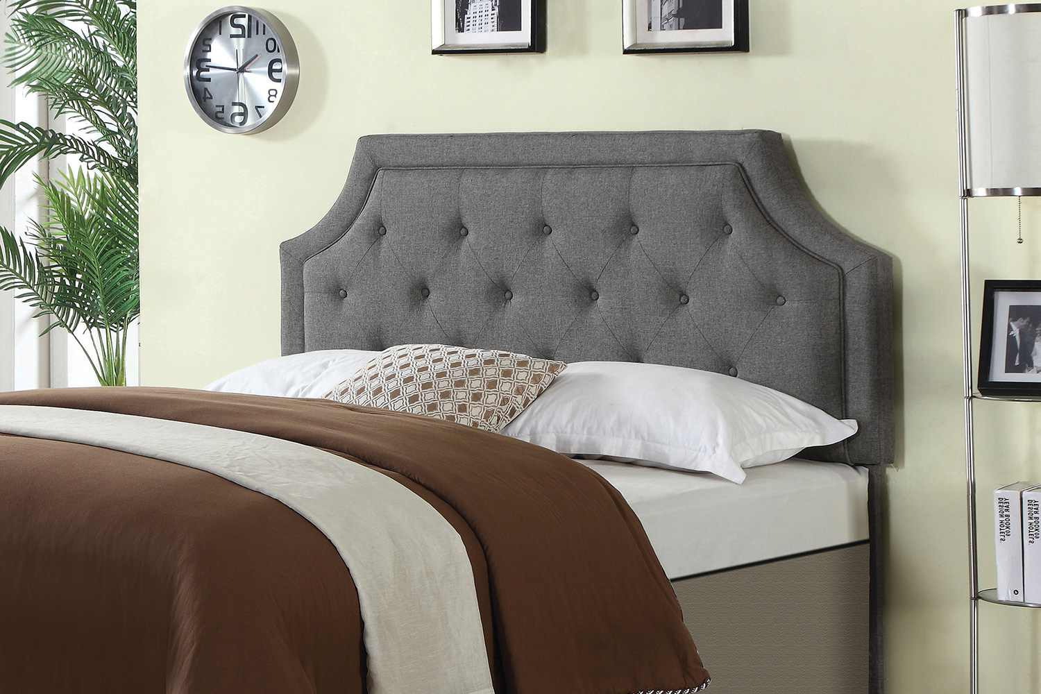 Coaster - Rutherford Queen And Full Tufted Upholstered Headboard