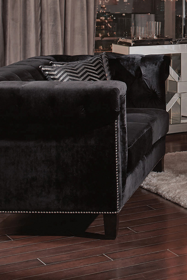 Coaster - Reventlow Tufted Loveseat in Black