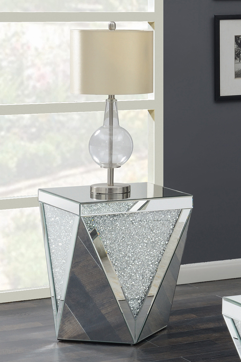 Coaster - Square End Table With Triangle Detailing in Silver/Clear Mirror