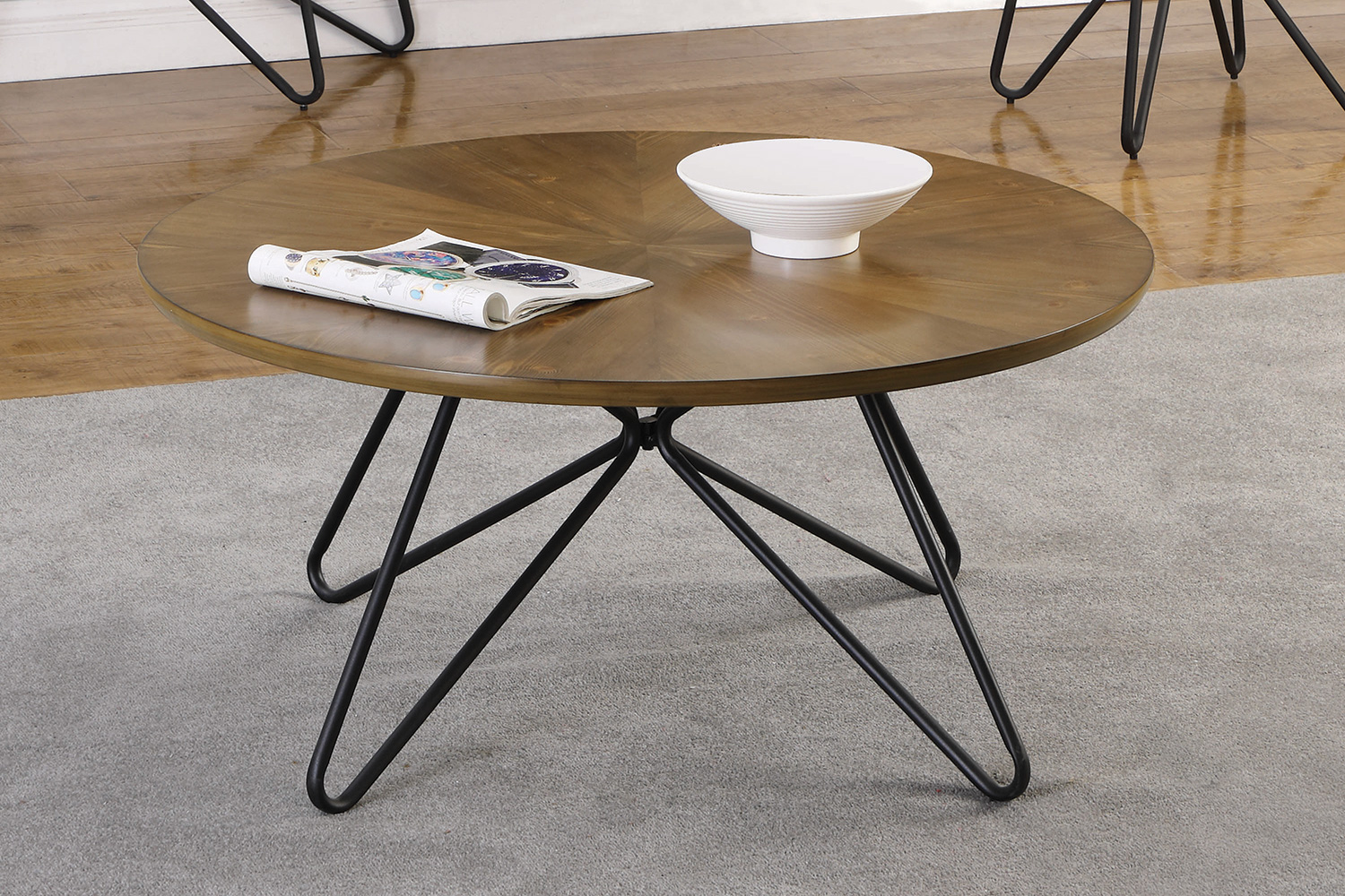 Coaster - Churchill Round Coffee Table in Dark Brown/Black