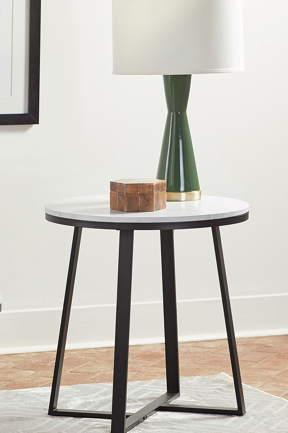 Coaster - Metal Base Round End Table in White/Matte Black