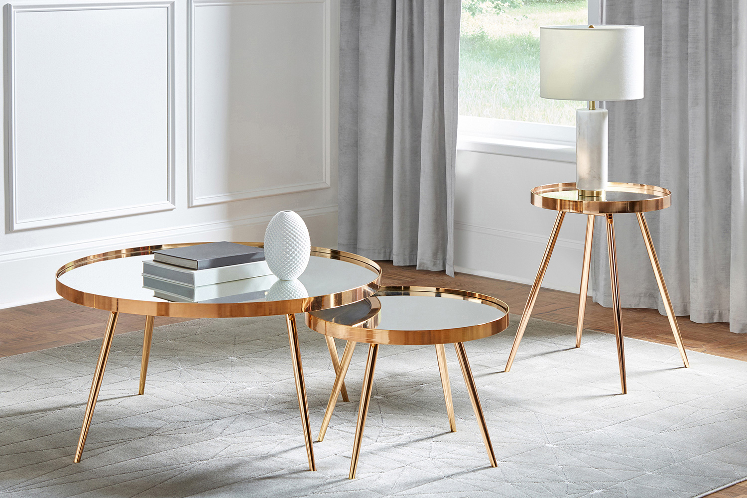 Coaster - Sophia Round Mirror Top End Table in Gold