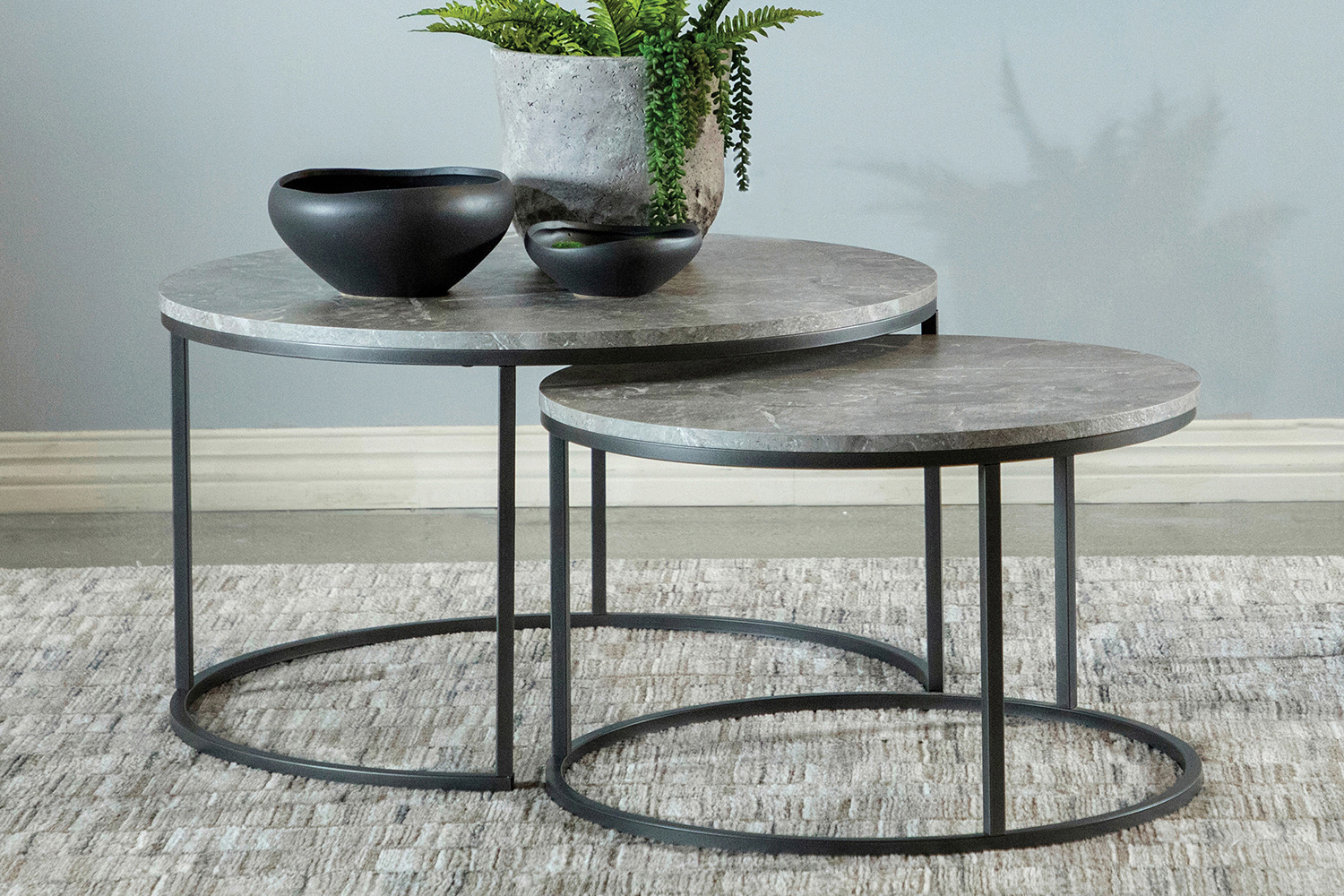 Coaster - Round 2-Piece Nesting Coffee Table in Gray/Gunmetal