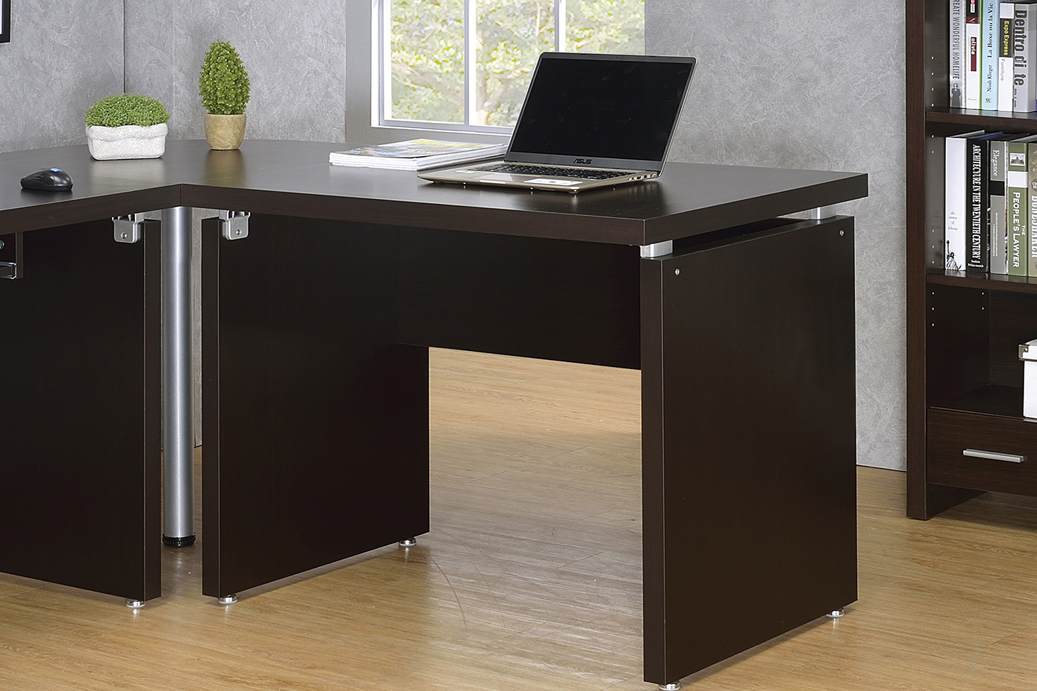 Coaster - Skylar Extension Desk in Cappuccino