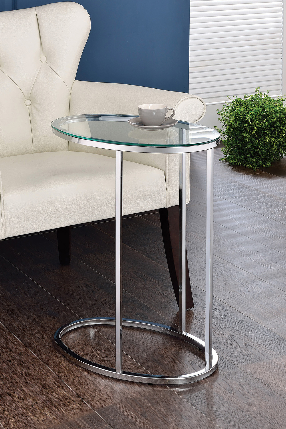 Coaster - Oval Snack Table in Chrome/Clear