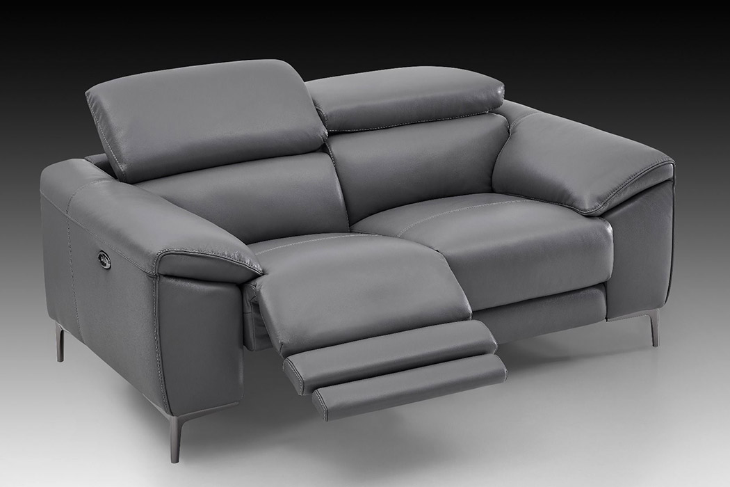 Creative - Lucca Loveseat with Power Recliners