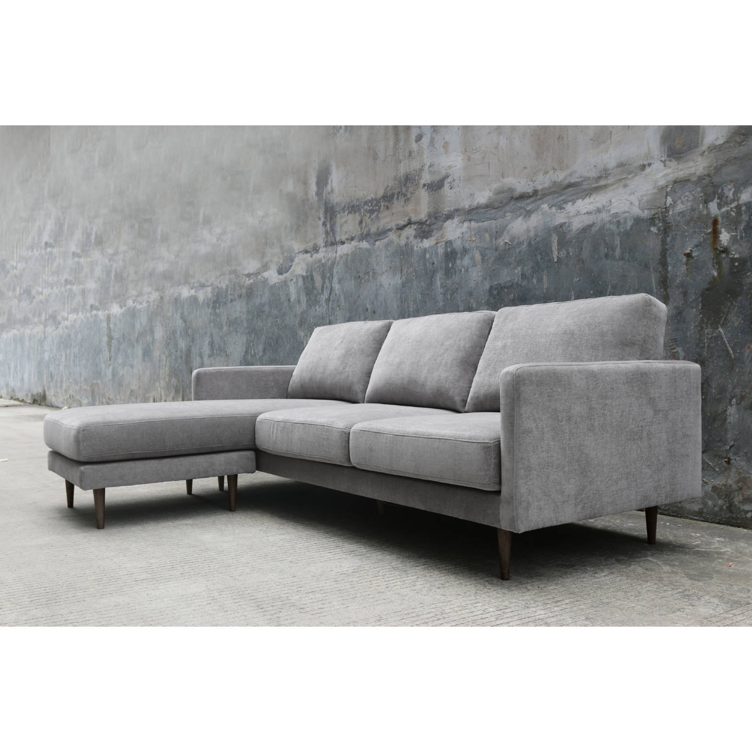 Diamond Sofa Kelsey Fabric Reversible Chaise Sectional - Gray