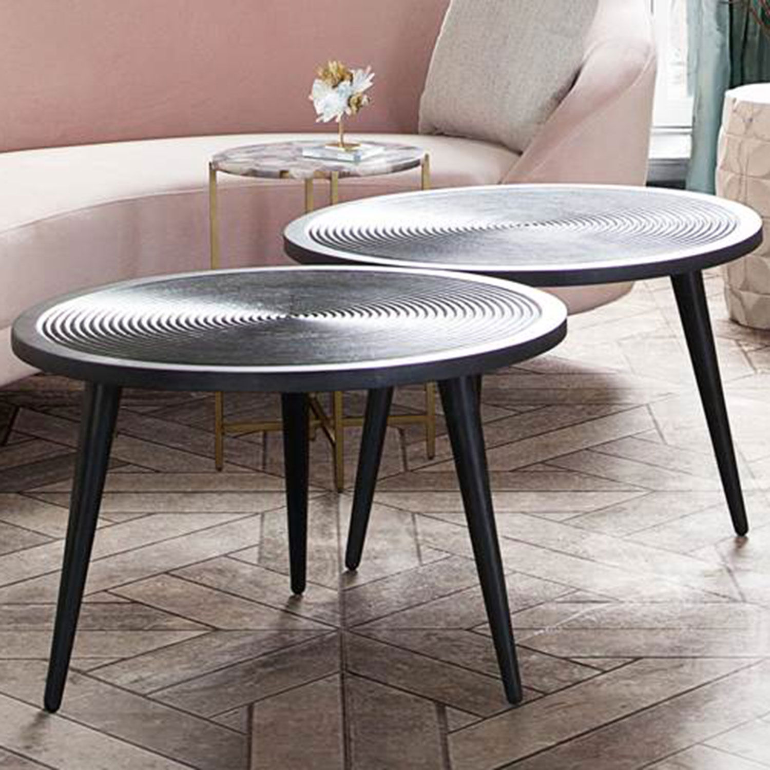 Diamond Sofa - Vortex Round Cocktail Table in Solid Mango Wood Top & Iron Legs in Black Finish