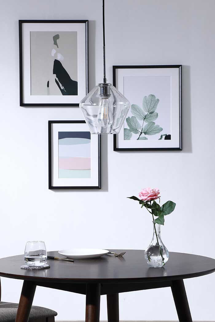 Elegant Pendant Light - Chrome, 1 Bubl (LD2256C)