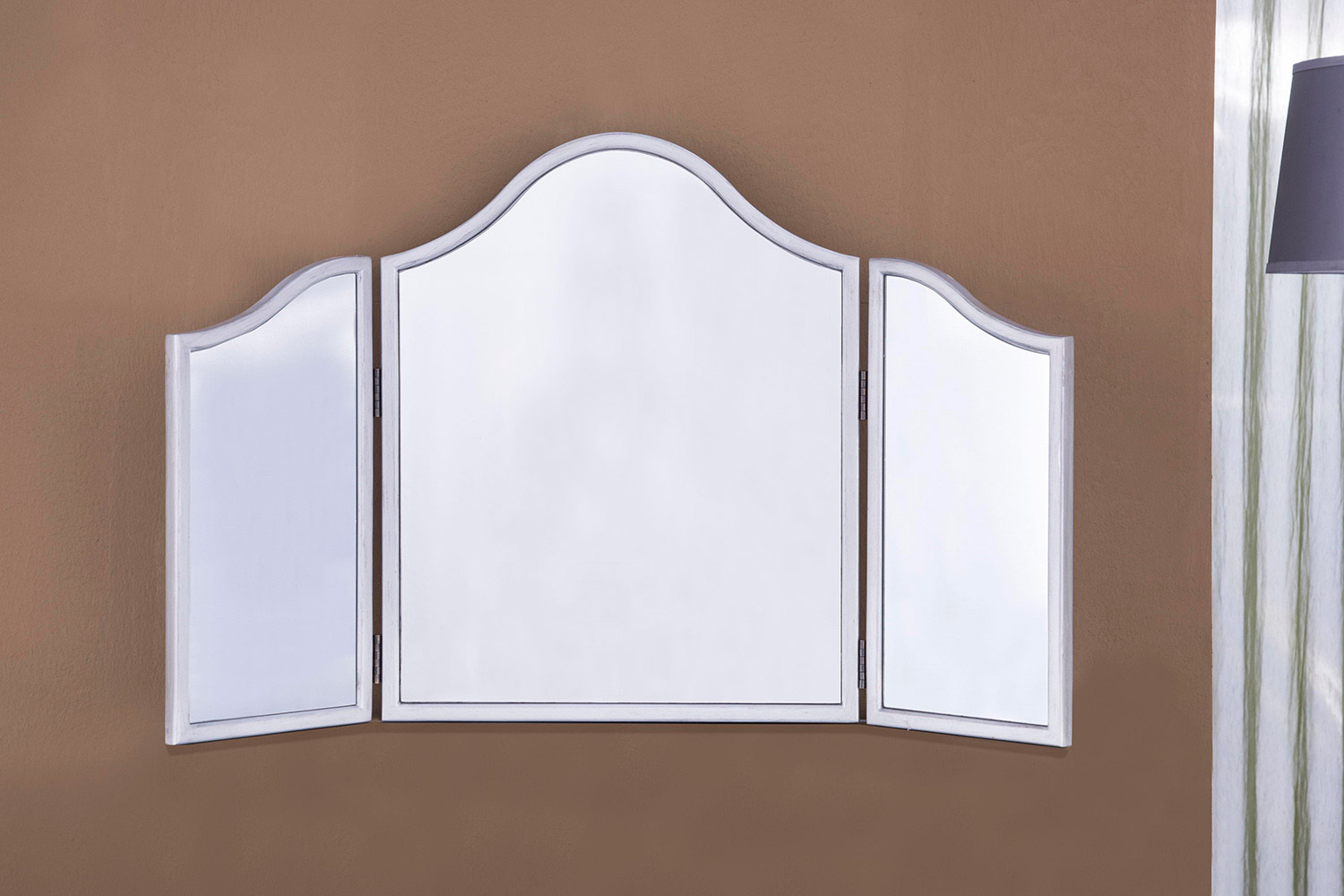 Elegant - Chamberlan Contemporary Mirror