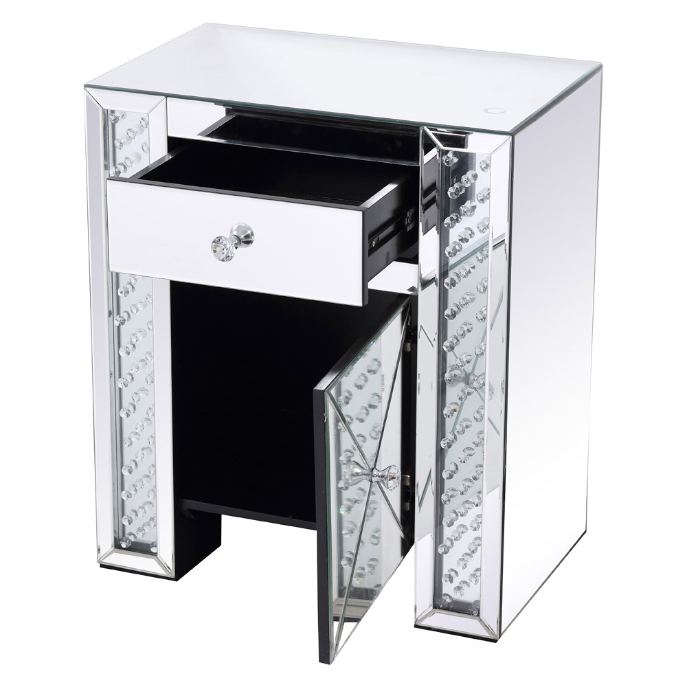 Elegant - Raiden 26" x 22" End Table (MF98049)