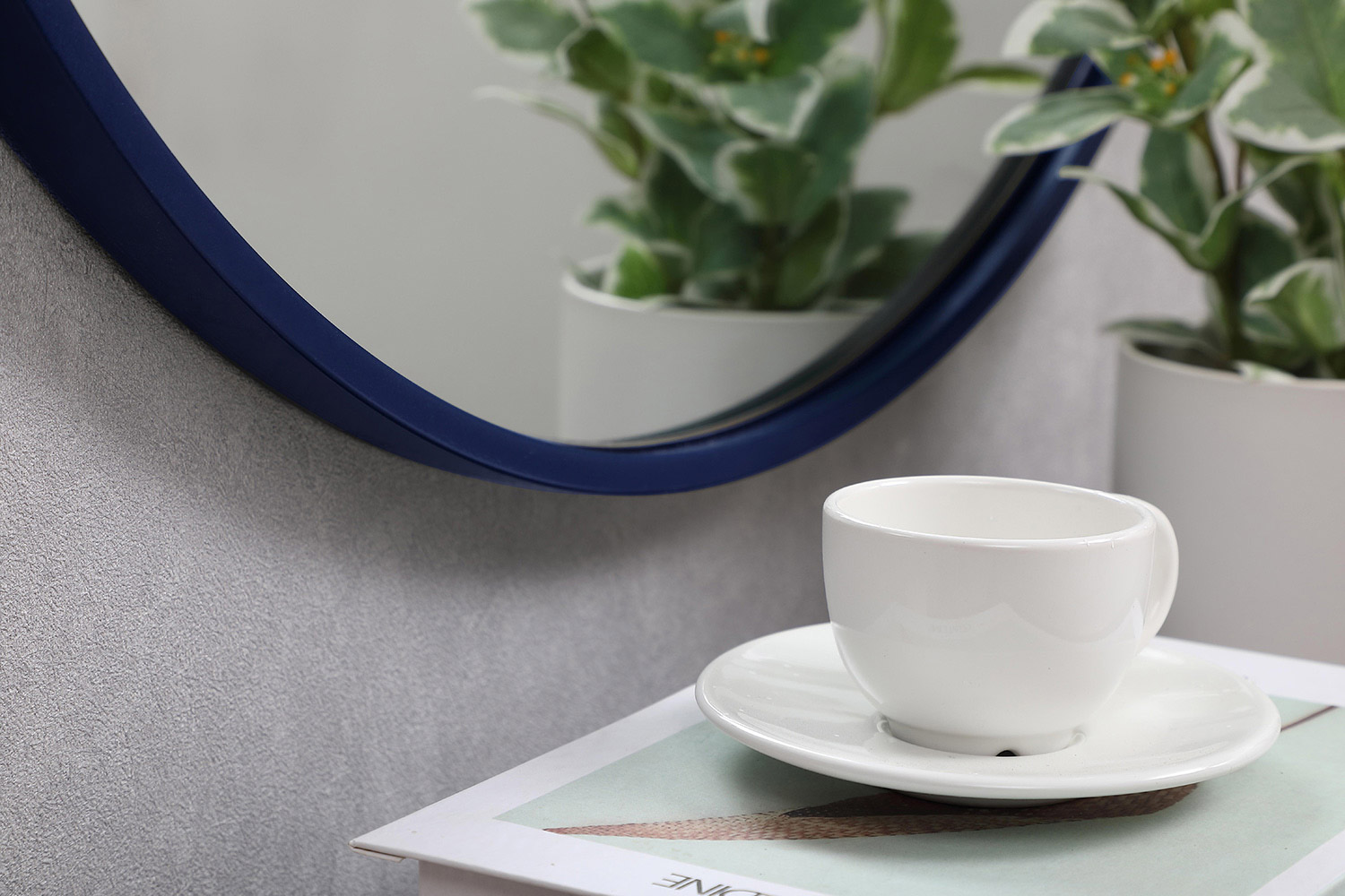 Elegant Wall Mirror - Blue, L 24" (MR4031BL)