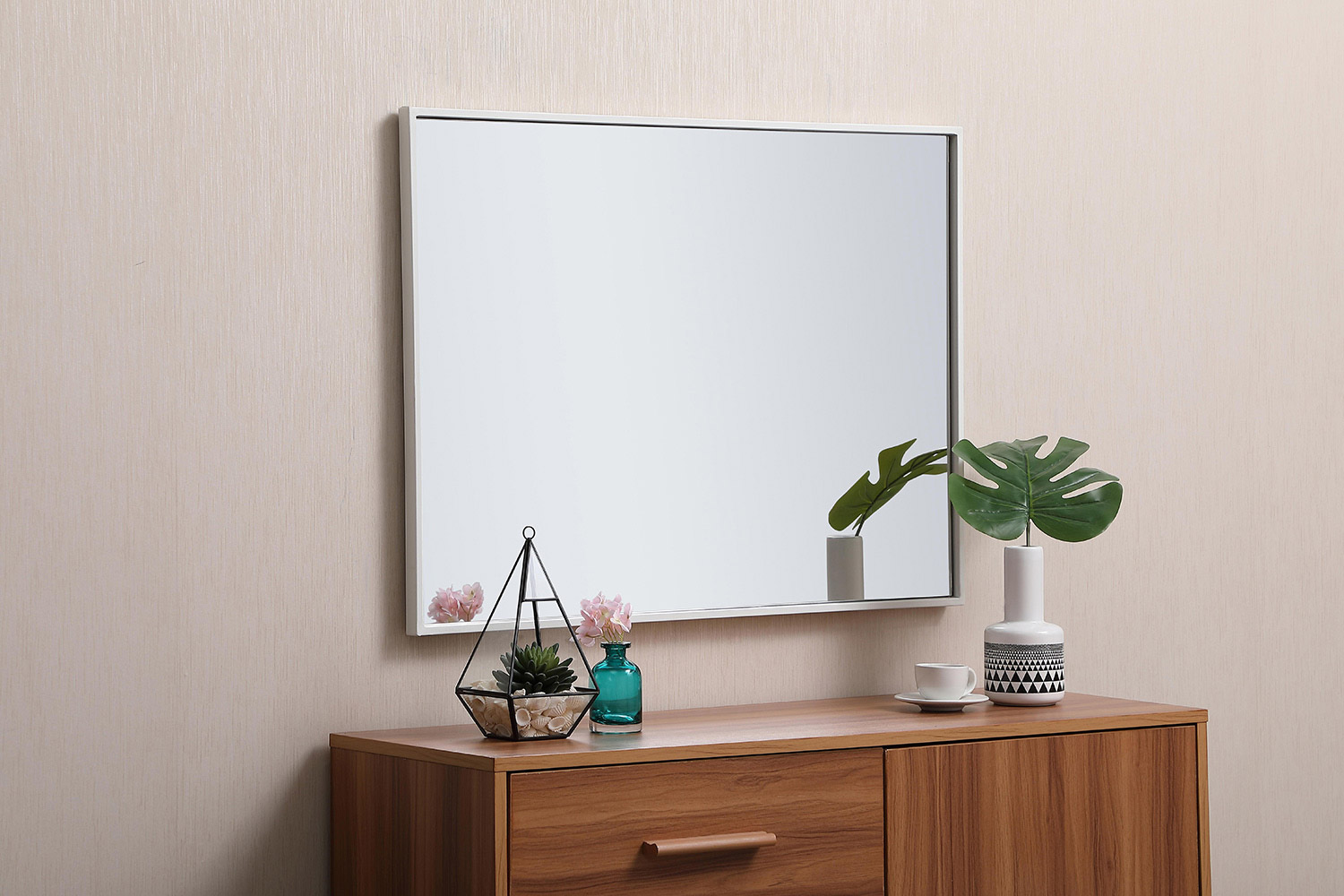 Elegant Wall Mirror - White, L 32" (MR4071WH)