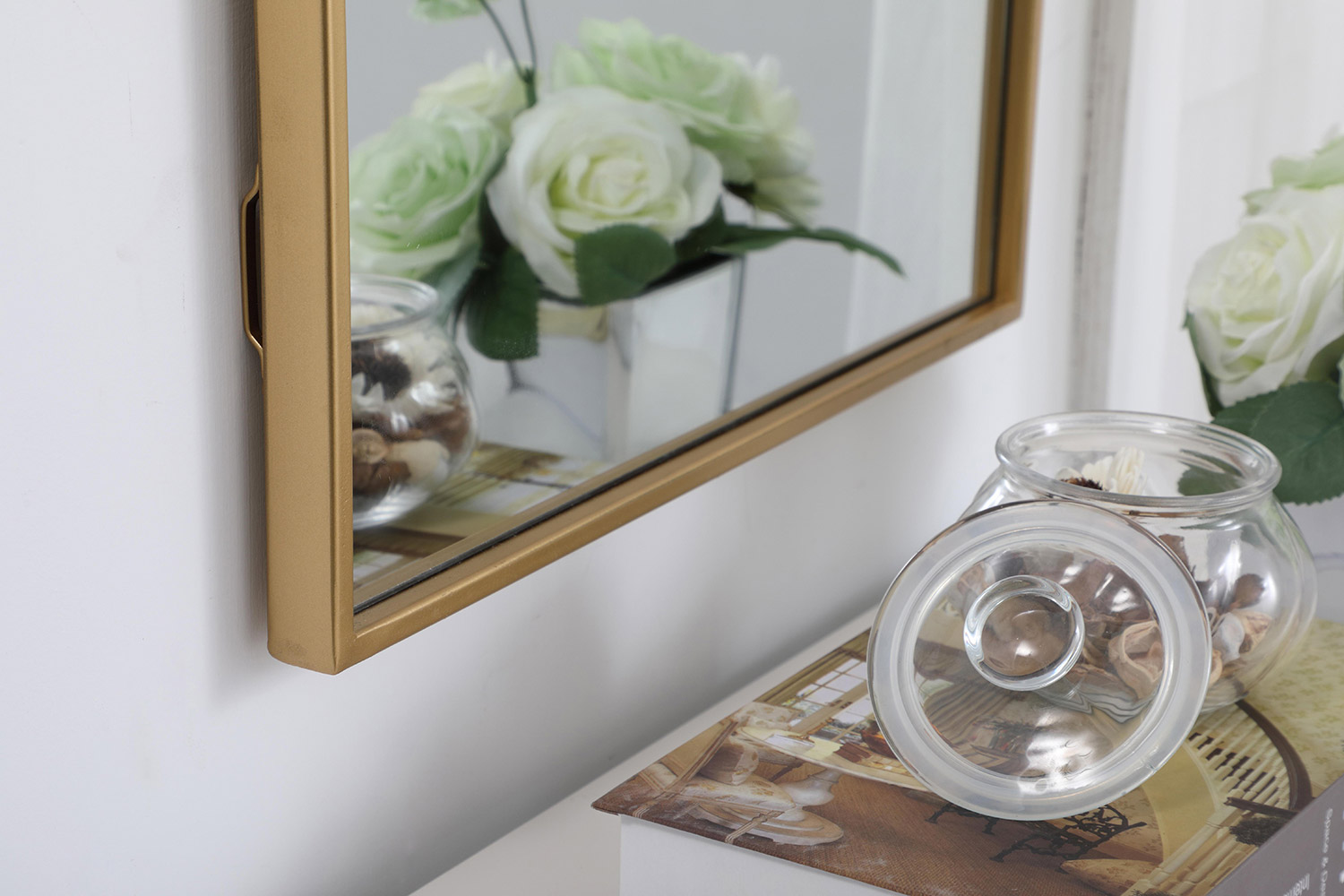 Elegant Wall Mirror - Brass, L 18" (MR41836BR)