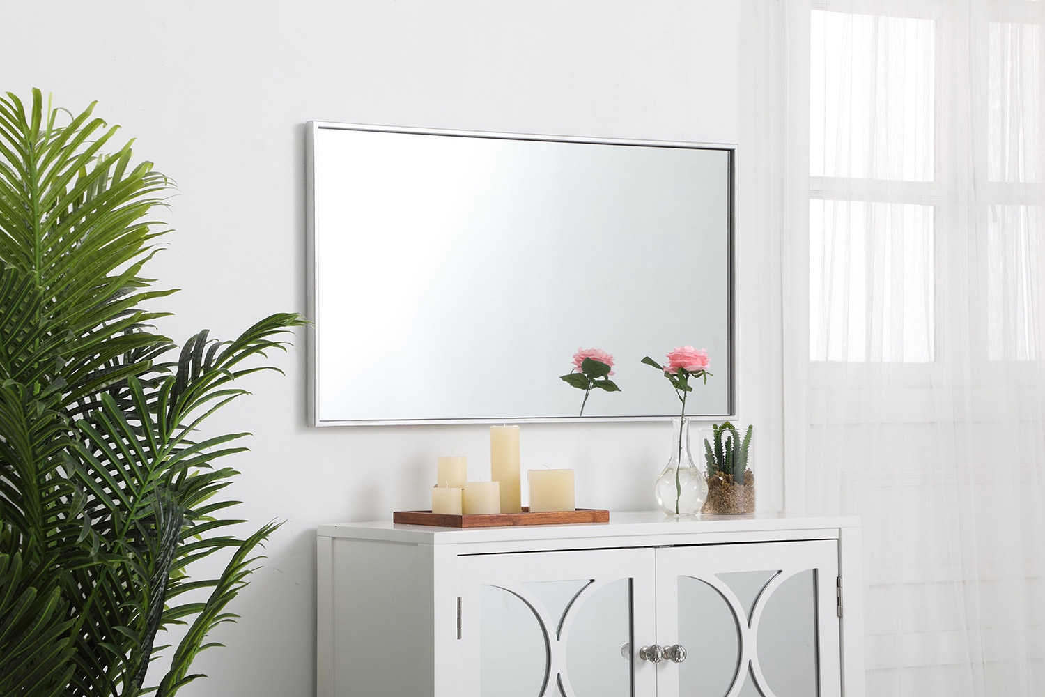 Elegant Wall Mirror - Silver, L 20" (MR42036S)