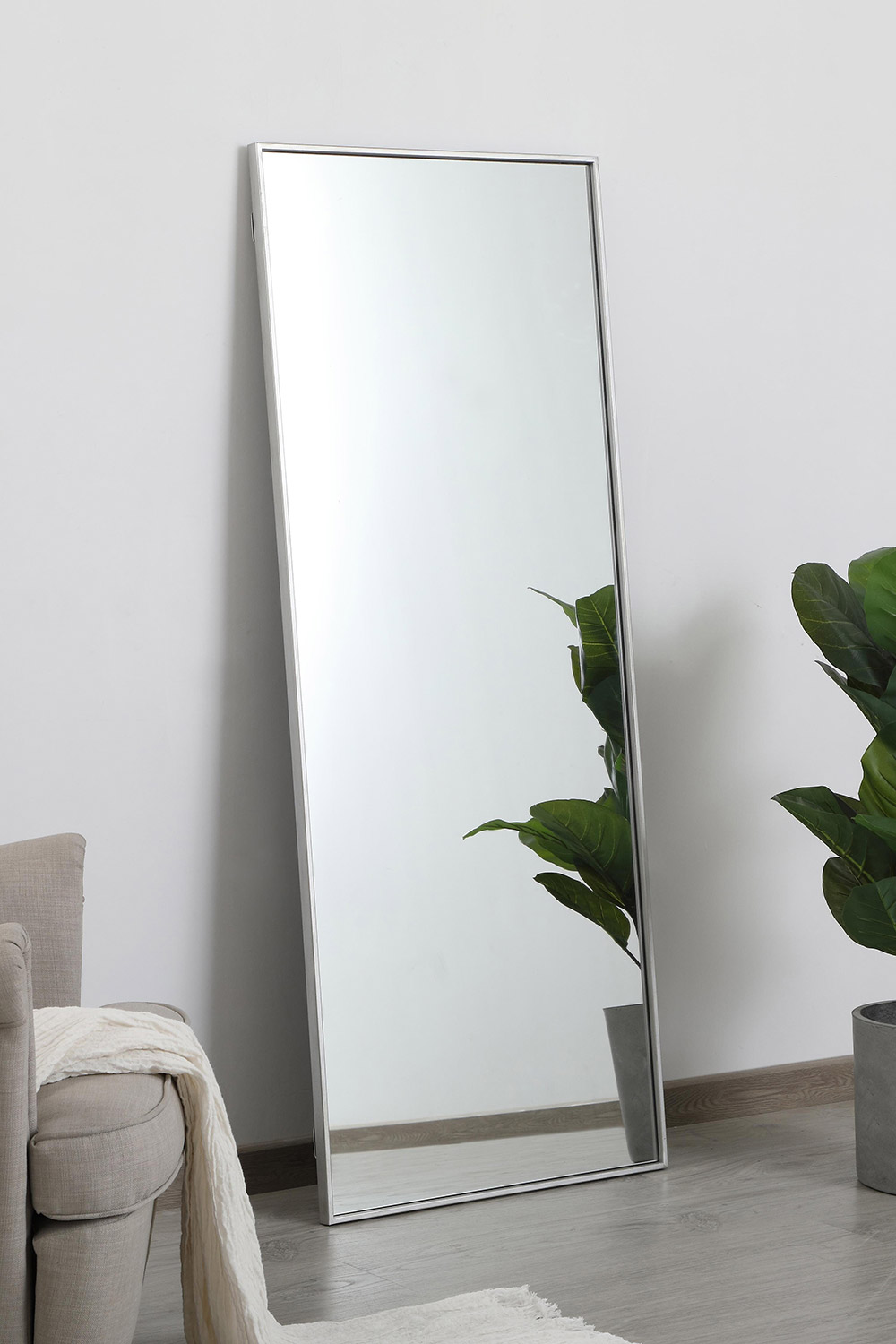 Elegant Wall Mirror - Silver, L 24" (MR42460S)