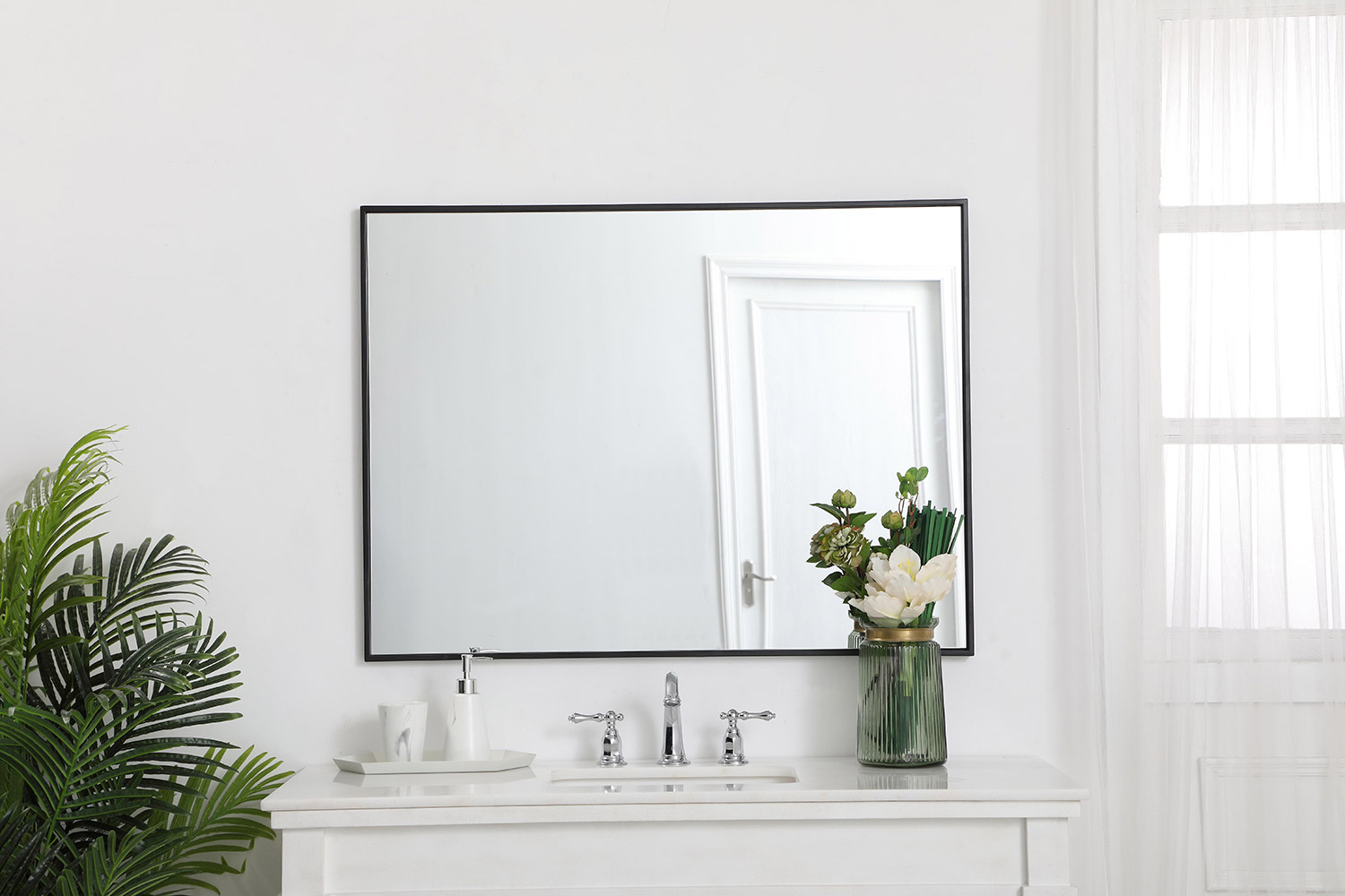 Elegant Wall Mirror - Black, L 40" (MR43040BK)