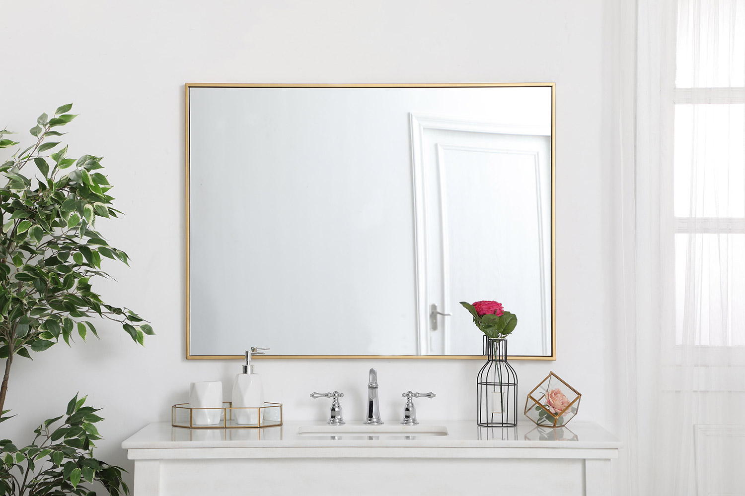 Elegant Wall Mirror - Brass, L 40" (MR43040BR)