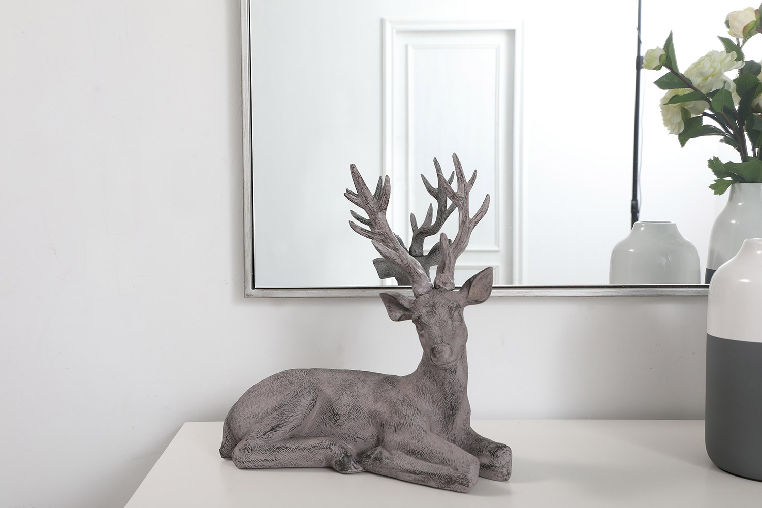 Elegant Wall Mirror - Silver, L 48" (MR43048S)