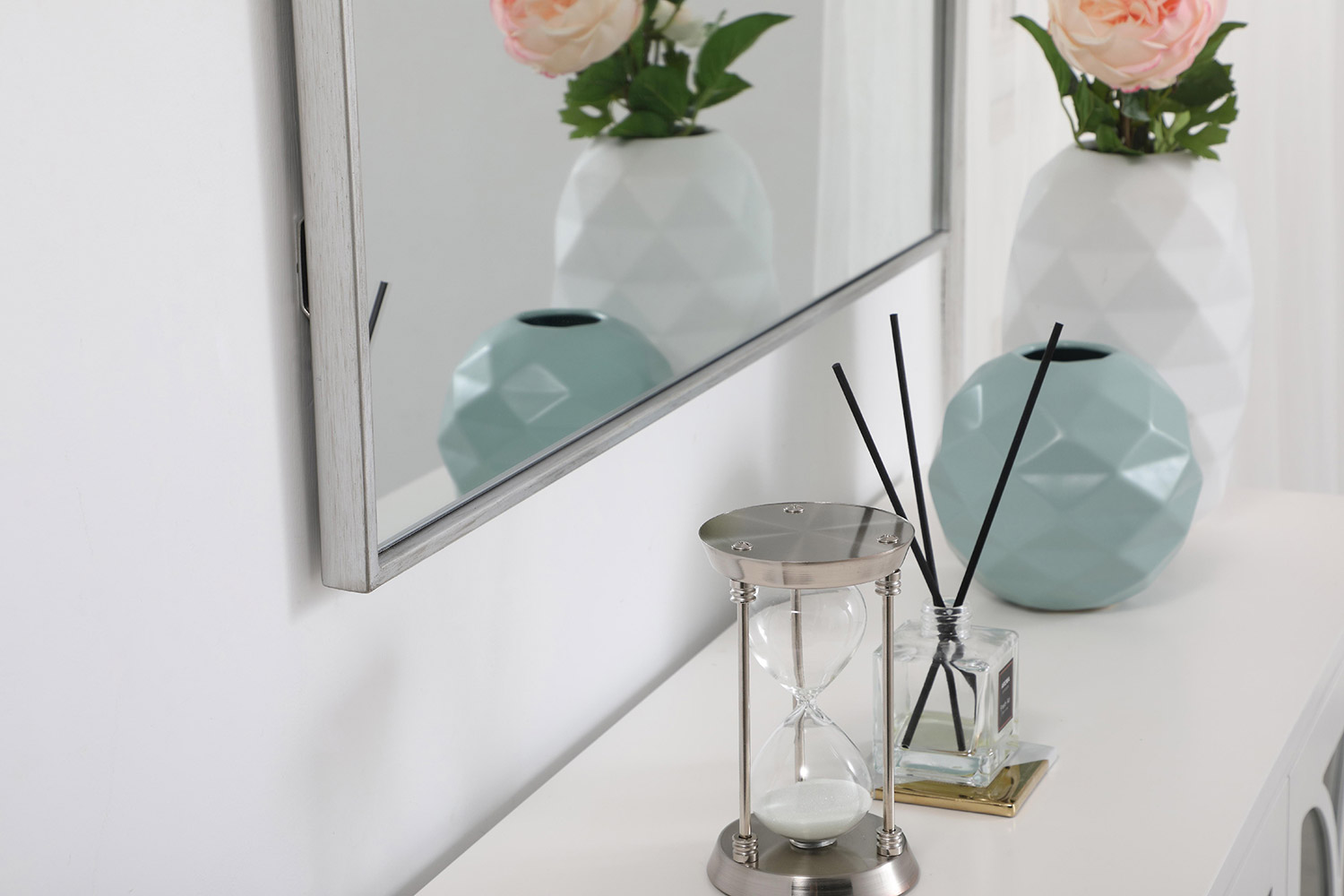 Elegant Wall Mirror - Silver, L 40" (MR43640S)