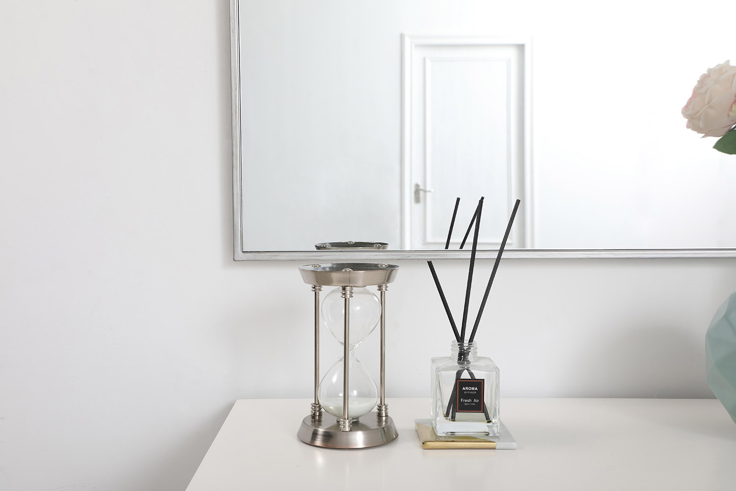 Elegant Wall Mirror - Silver, L 40" (MR43640S)