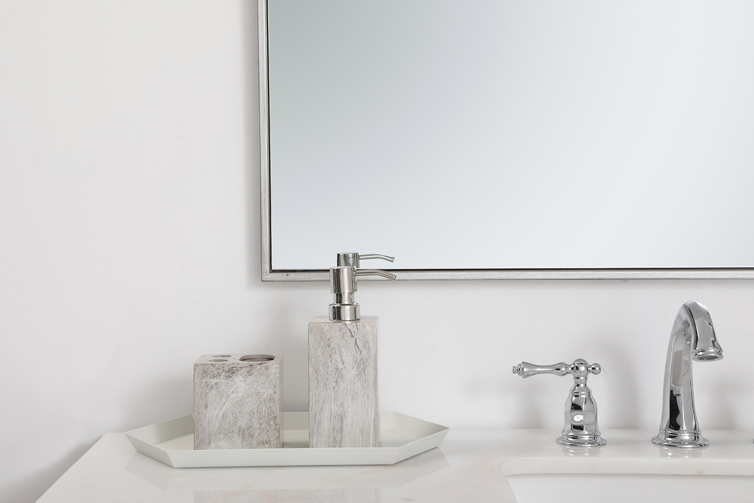 Elegant Wall Mirror - Silver, L 48" (MR43648S)