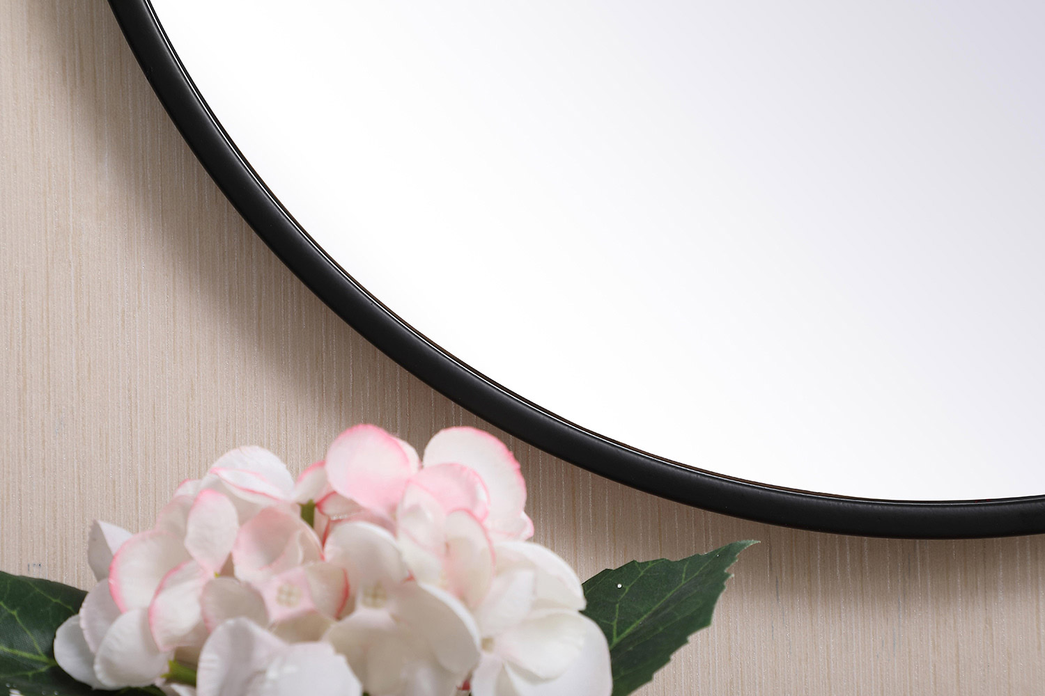 Elegant Wall Mirror - Black, L 18" (MR4718BK)