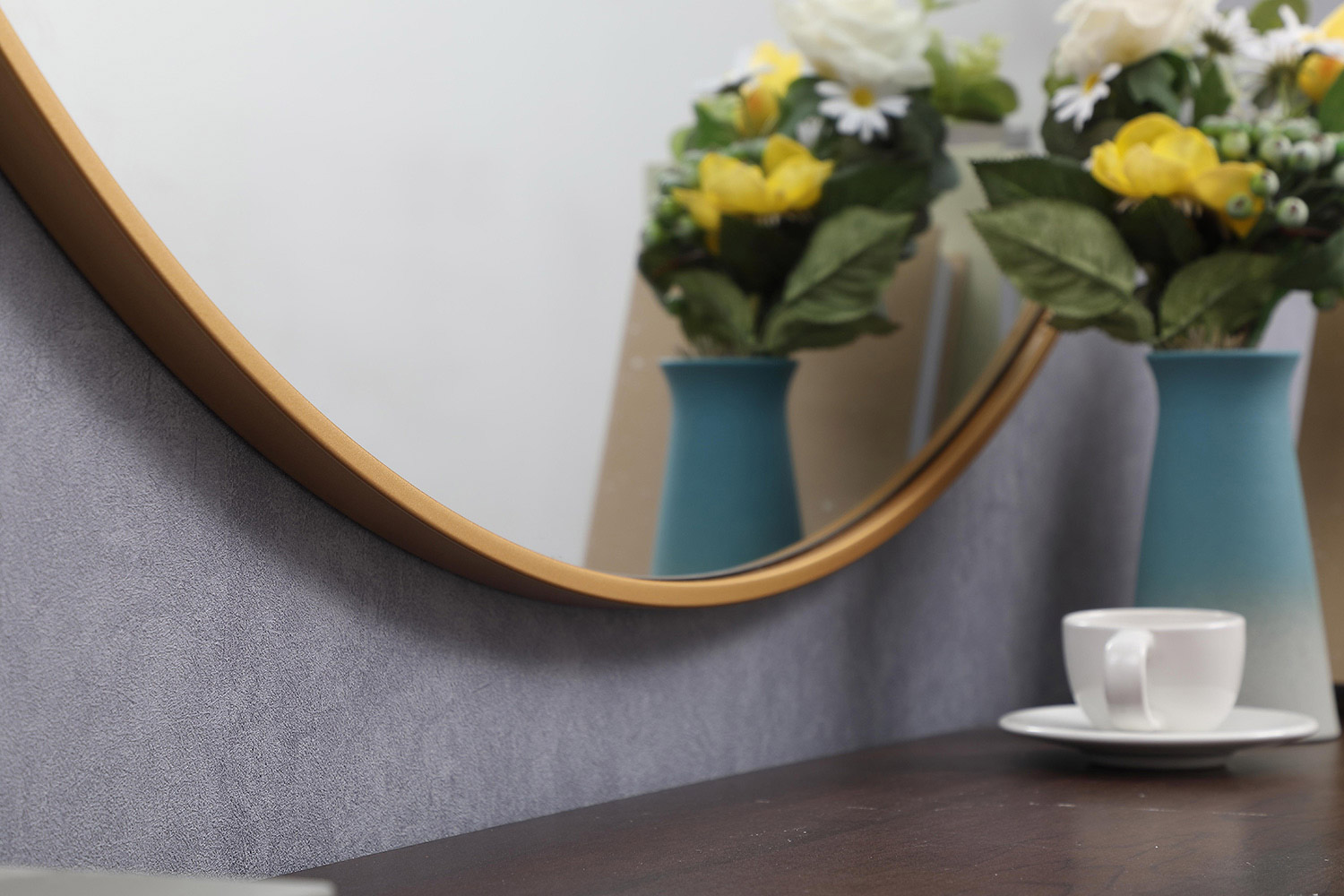 Elegant Wall Mirror - Brass, L 45" (MR4845BR)