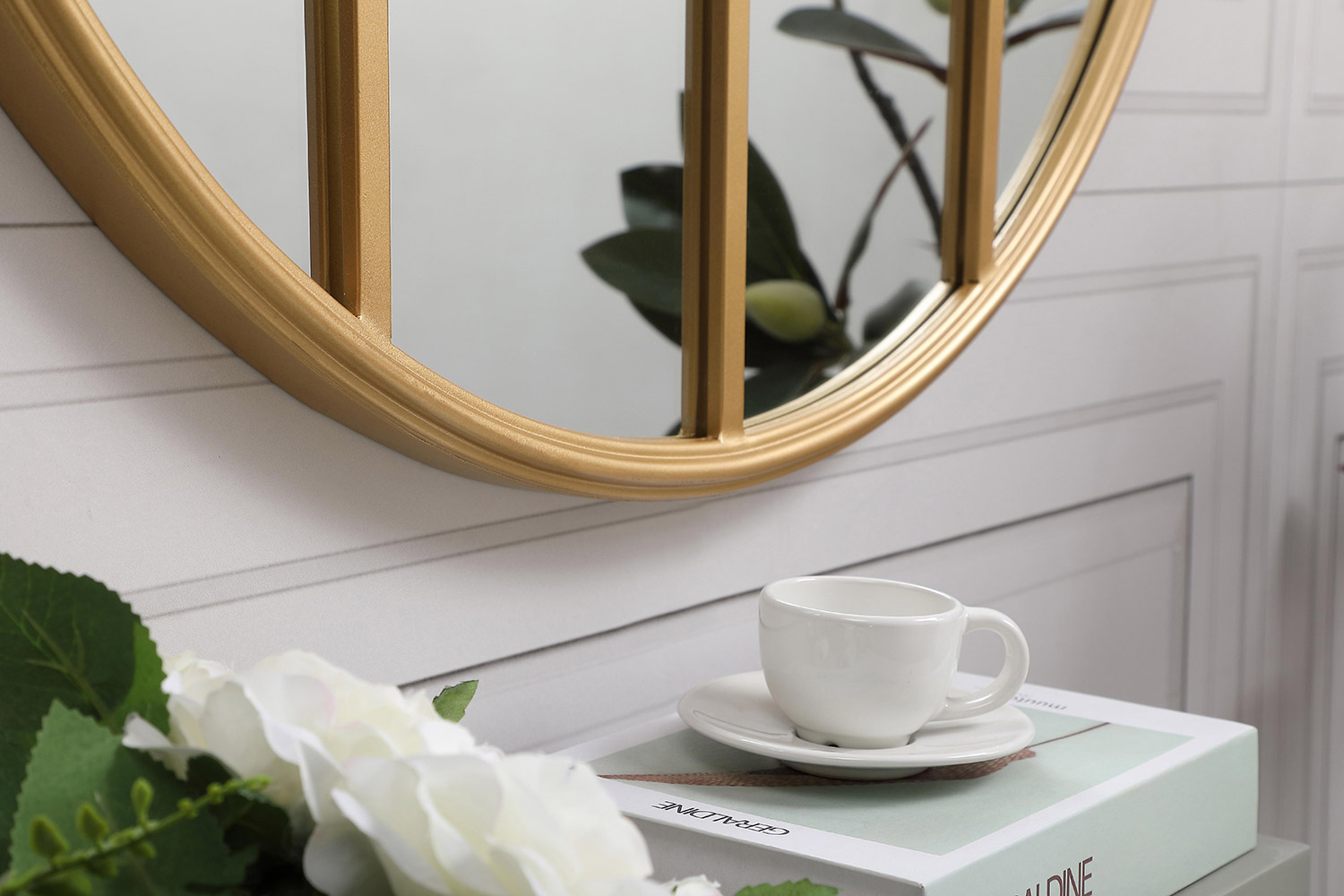 Elegant Wall Mirror - Brass, L 28" (MR632828BR)