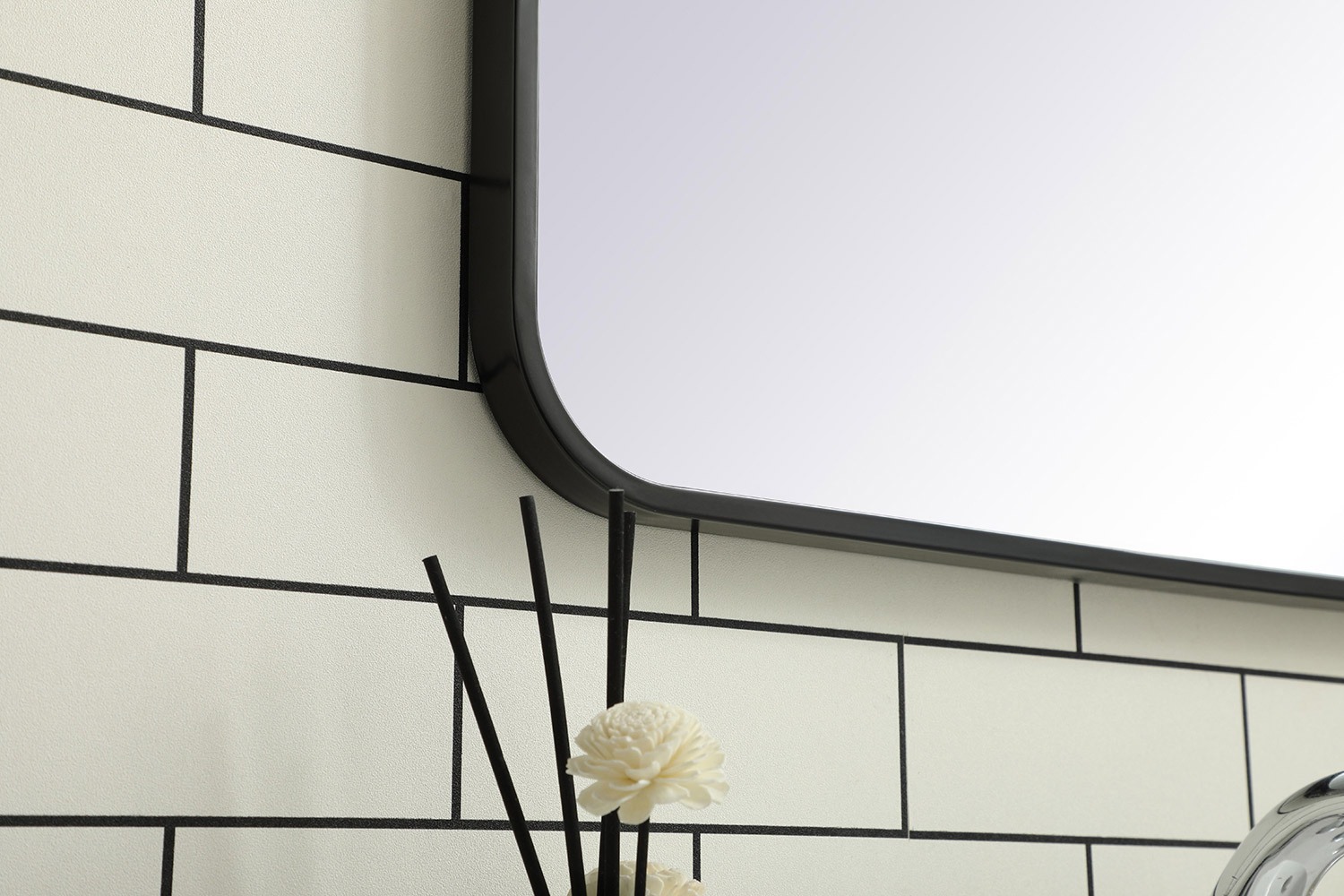 Elegant Wall Mirror - Black, L 36" (MR802036BK)